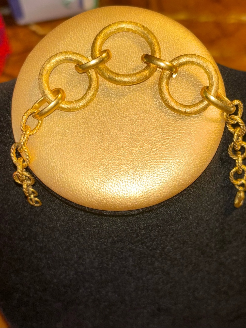 Gold-Tone Circle Link Bracelet - Unbranded